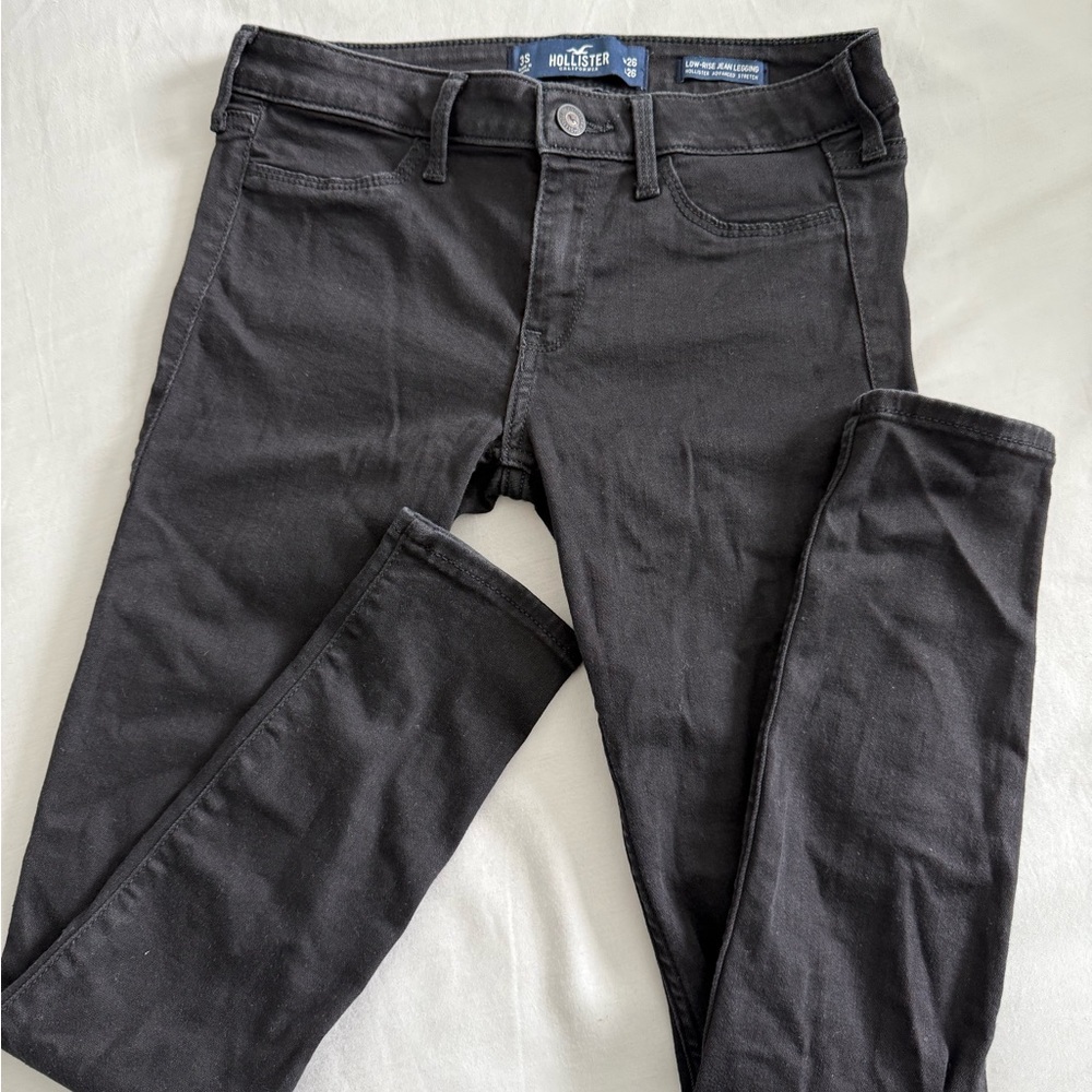 Hollister Low-Rise Jeans
